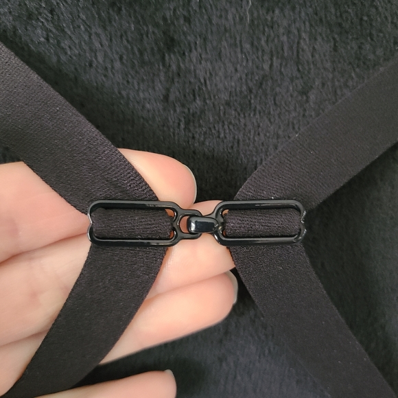 Lululemon Fine Form Bra Lacescape Spanish Rose Black Convertible Strap Women 32C - Picture 7 of 11